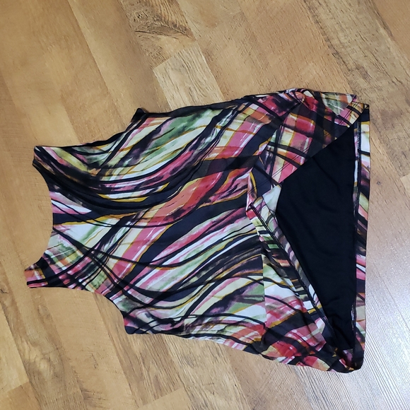 Worthington - Colorful Ruffle Tank - (Ladies Medium) - Picture 9 of 13